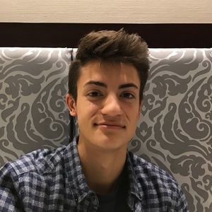 Meet your Posher, Micah